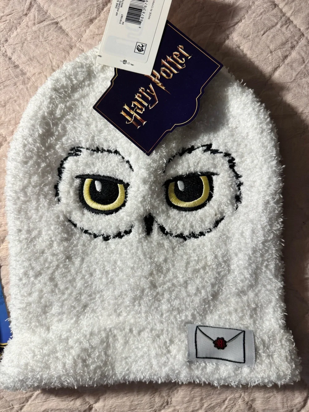 Warner Bros. Harry Potter Hedwig Fuzzy White Owl Beanie/Pen set